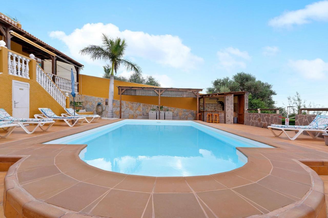 סאלוברה Villa Christisay מראה חיצוני תמונה