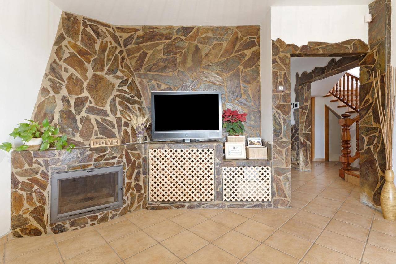 סאלוברה Villa Christisay מראה חיצוני תמונה